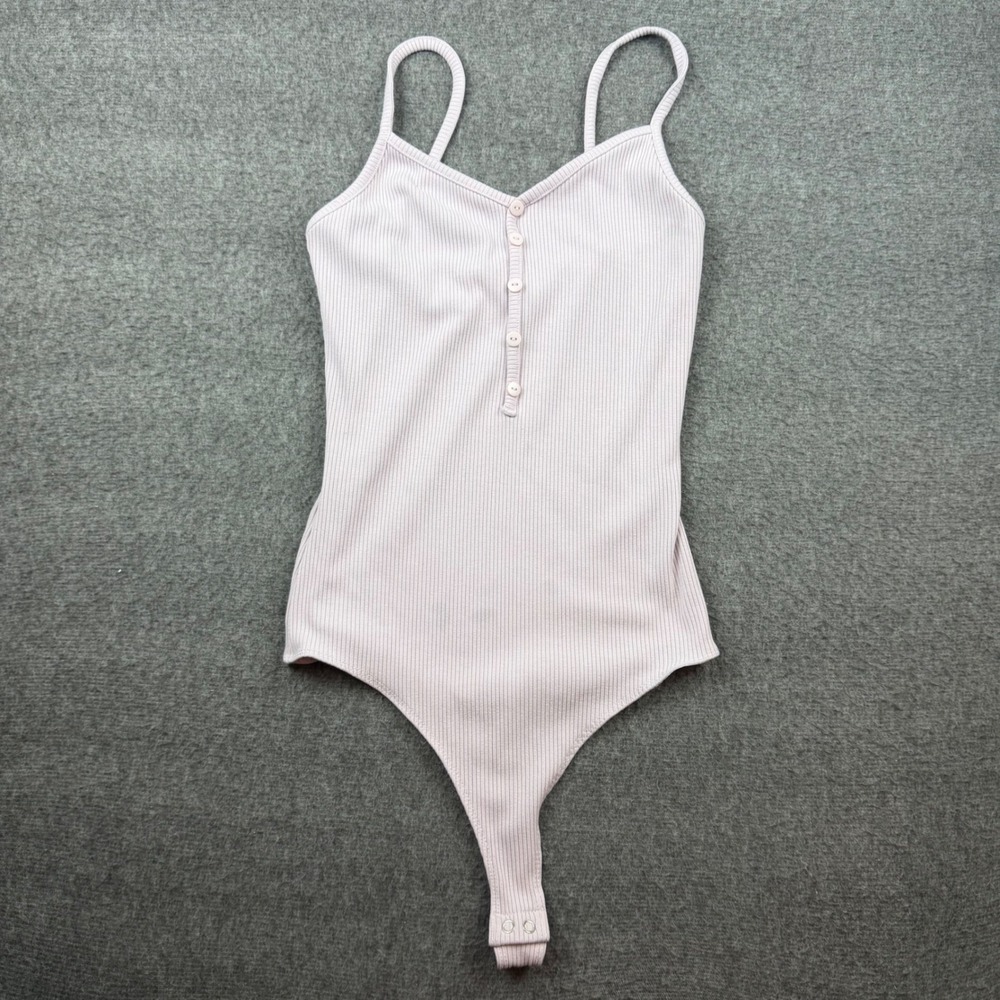 Popular 21 Bodysuit Women's Size M Lavender Ribbed Henley Spaghetti Strap BX7165